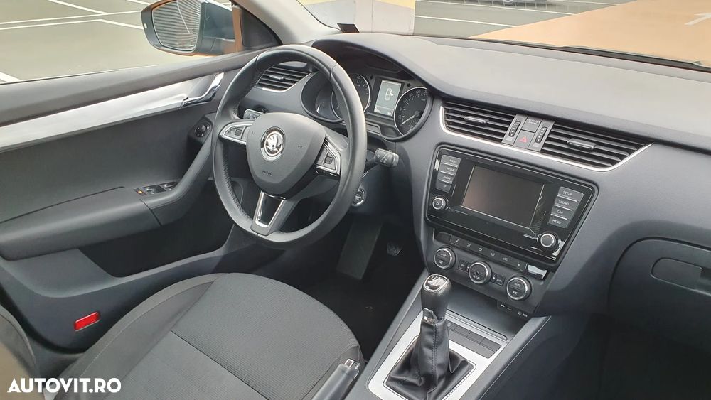 Skoda Octavia 1.2 TSI Business - 7