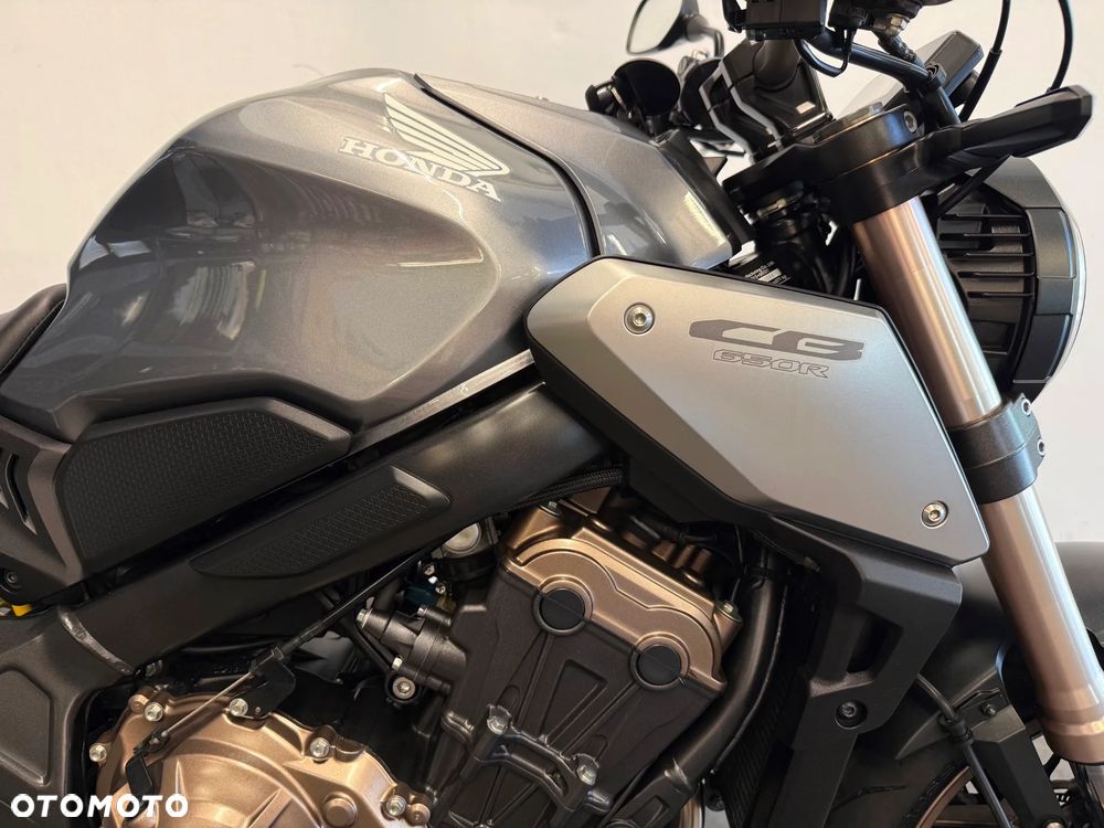 Honda CB - 31