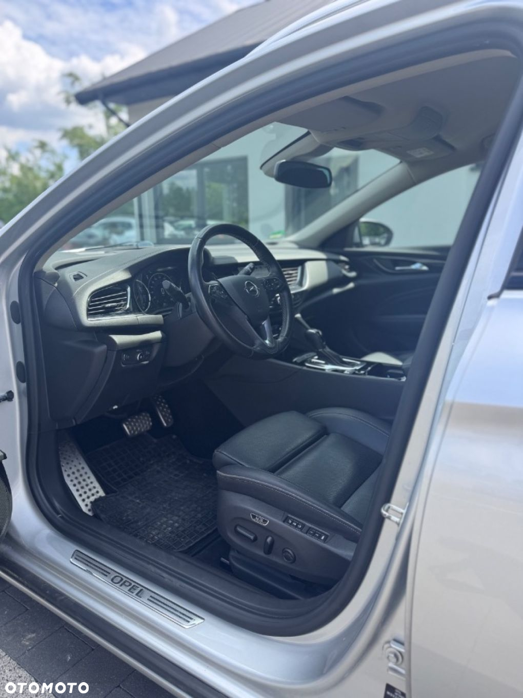 Opel Insignia - 16