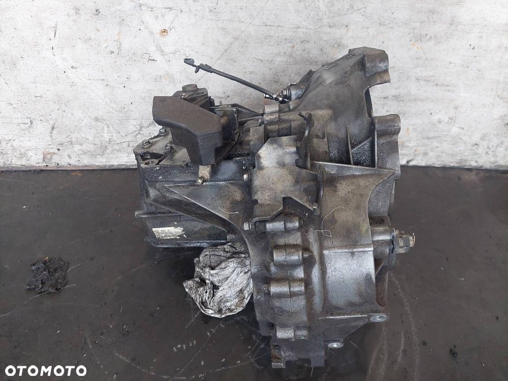 SKRZYNIA BIEGÓW FORD MONDEO MK3 1.8 16V 1S7R7002DC - 2
