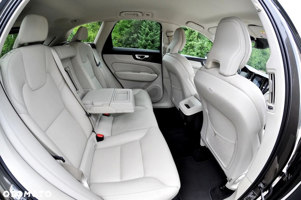 Volvo XC 60 D4 Inscription - 23