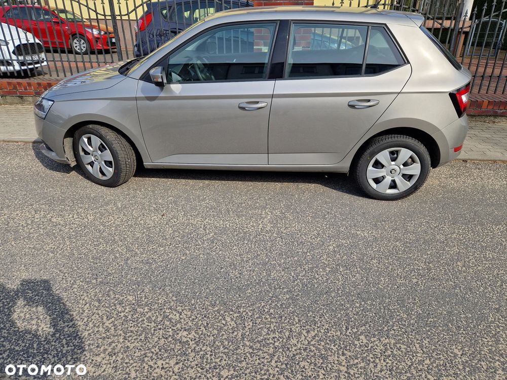 Skoda Fabia 1.0 TSI Ambition - 2