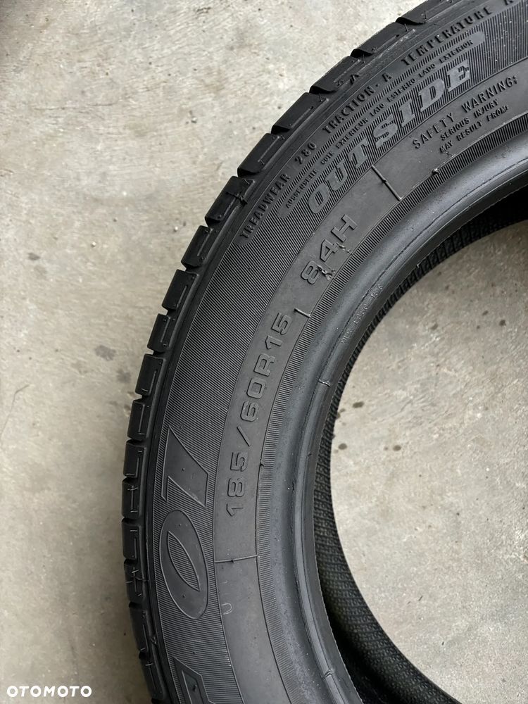 Opony letnie Dunlop SP Sport 01 - 185/60R15 - 4