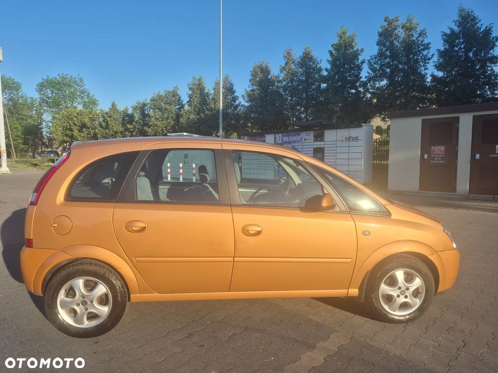Opel Meriva 1.8 16V Cosmo - 3