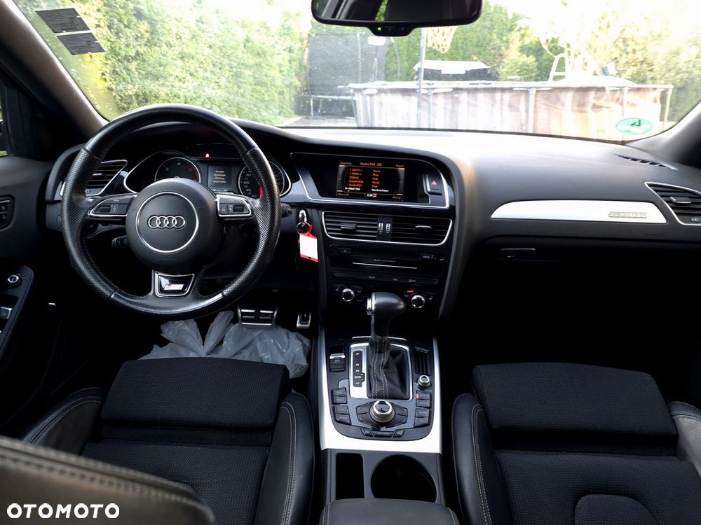 Audi A4 Avant 2.0 TDI Quattro S tronic - 5