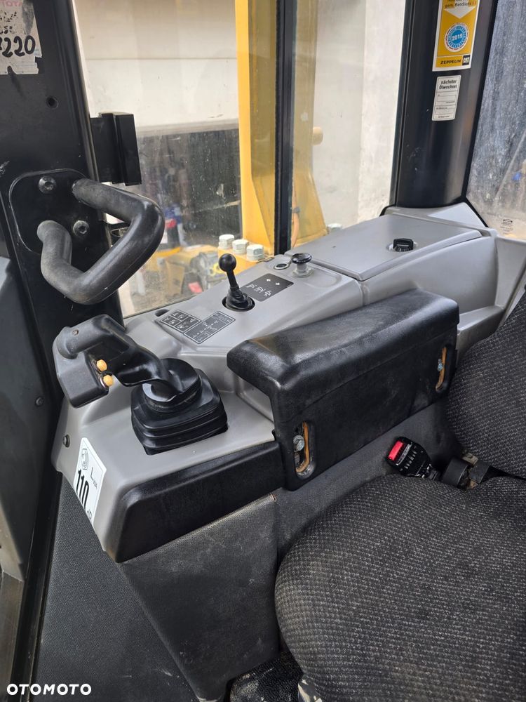Caterpillar D6N LGP - 10