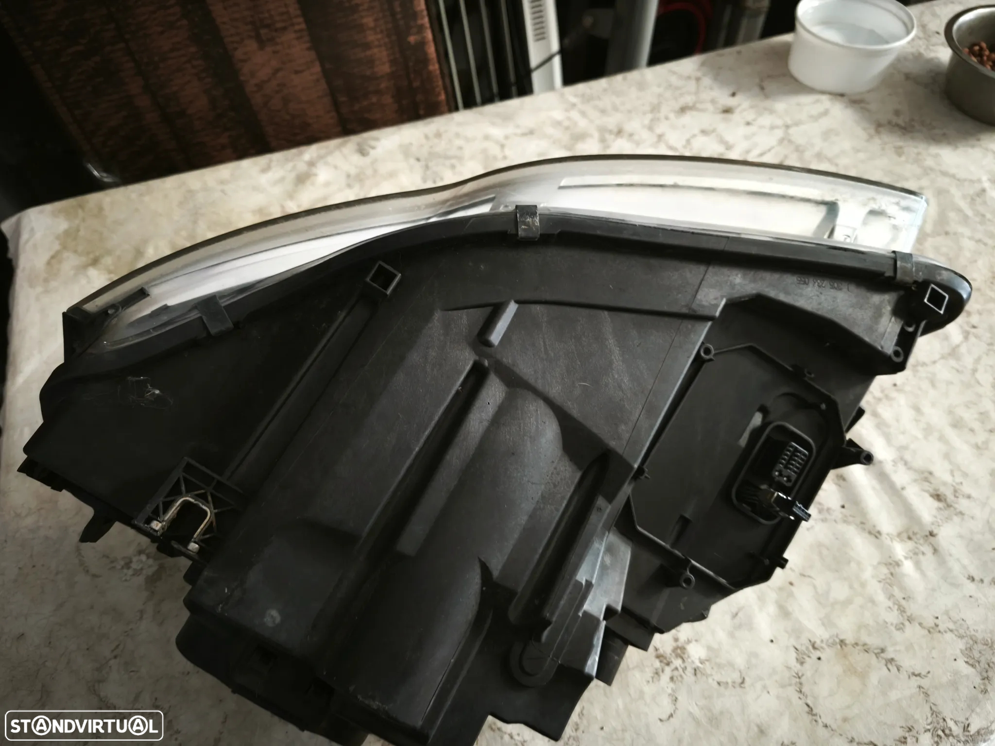 Farol direito bi-xenon Audi A4 B7 s-line pisca branco - 7