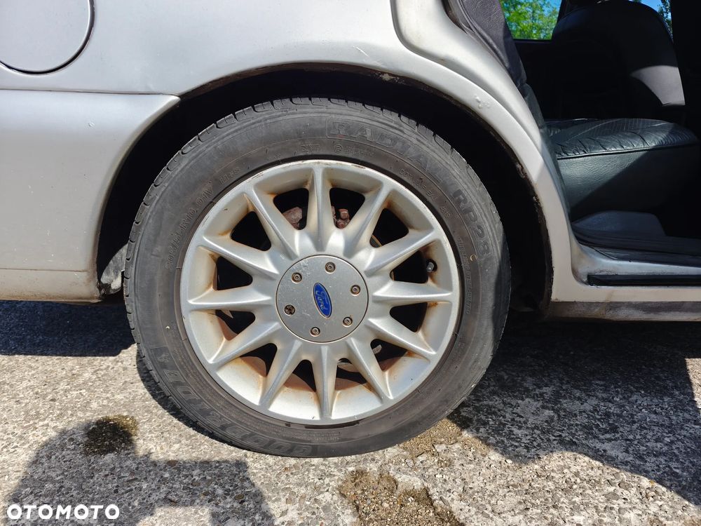 Ford Scorpio - 19