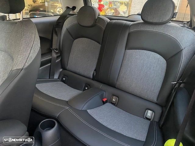 MINI 3 Portas Cooper SE Classic - 19