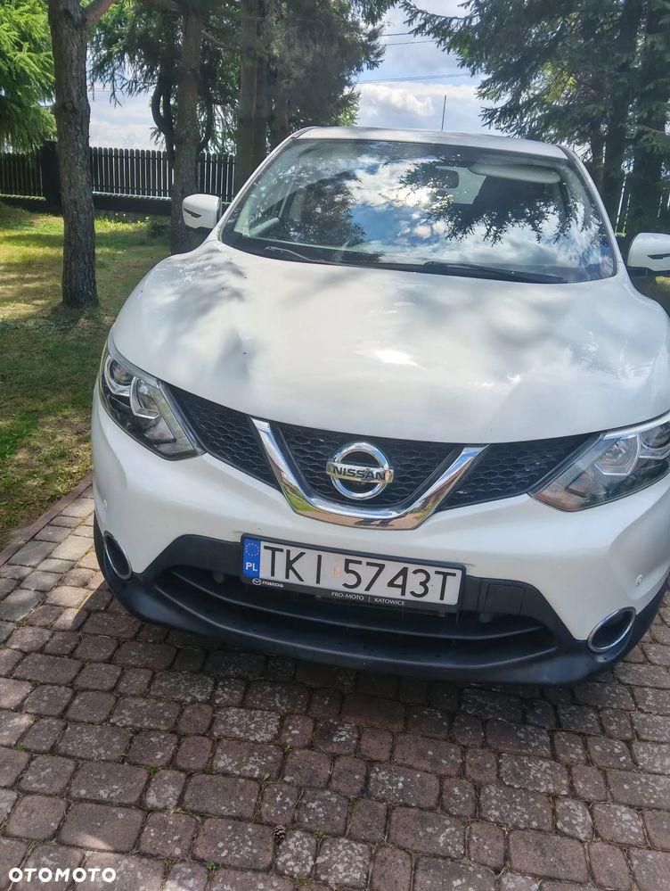 Nissan Qashqai 1.2 DIG-T Xtronic 360 - 1