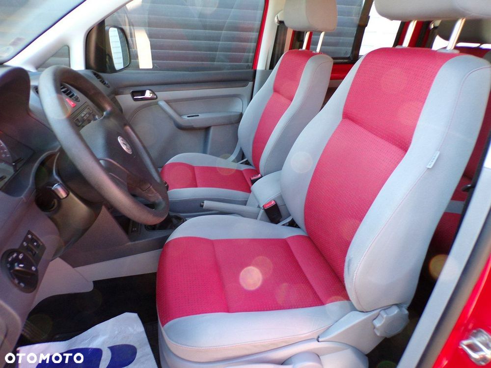 Volkswagen Caddy - 26