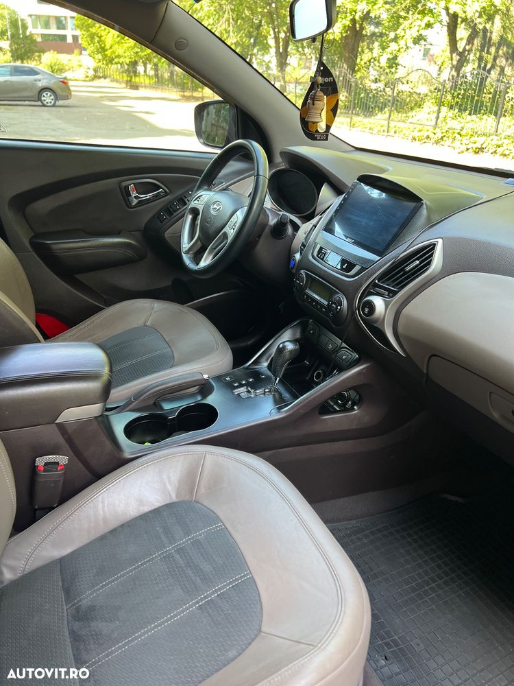 Hyundai ix35 2.0 CRDI High 4WD GLS Aut. Style HEAT+ - 6