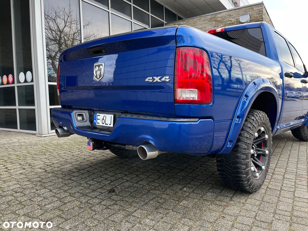 RAM 1500 Crew Cab Sport - 9