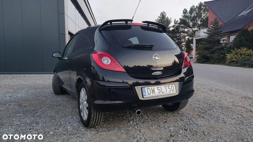 Opel Corsa - 2