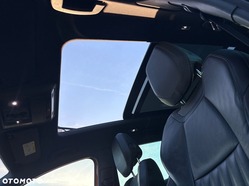 Skoda Karoq 2.0 TDI SCR 4x4 Sportline DSG - 9