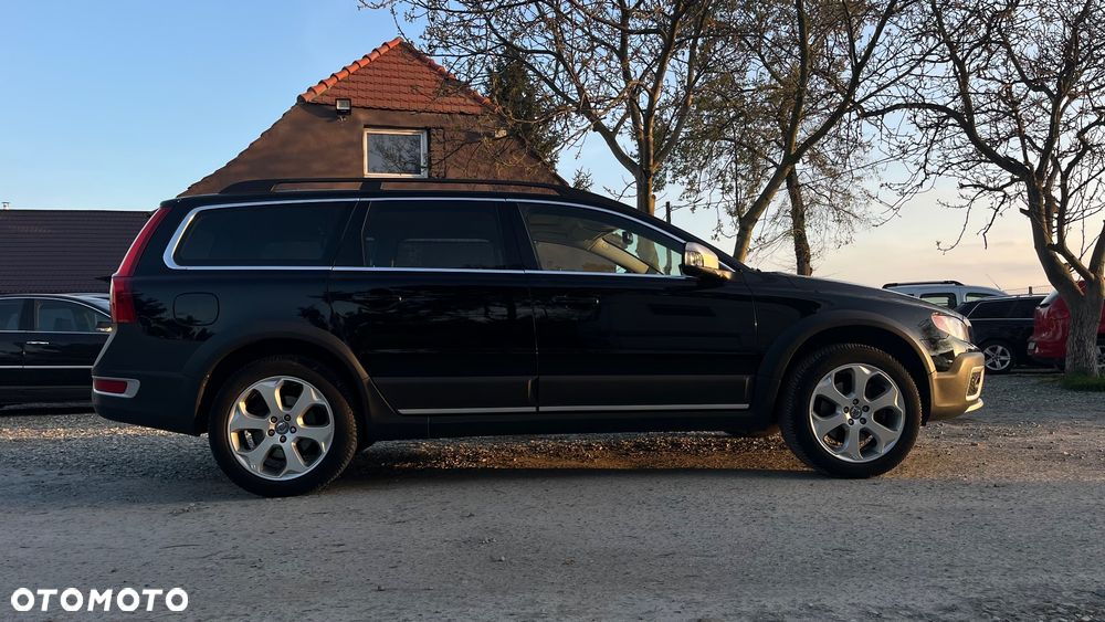 Volvo XC 70 D3 Ocean Race - 1