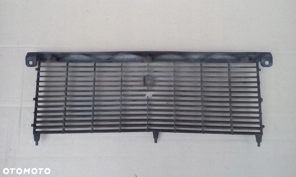 FIAT 125P ATRAPA GRILL ORG - 3