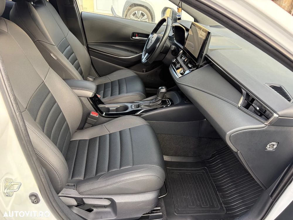 Toyota Corolla 1.8 Hybrid Touring Sports Business Edition - 10