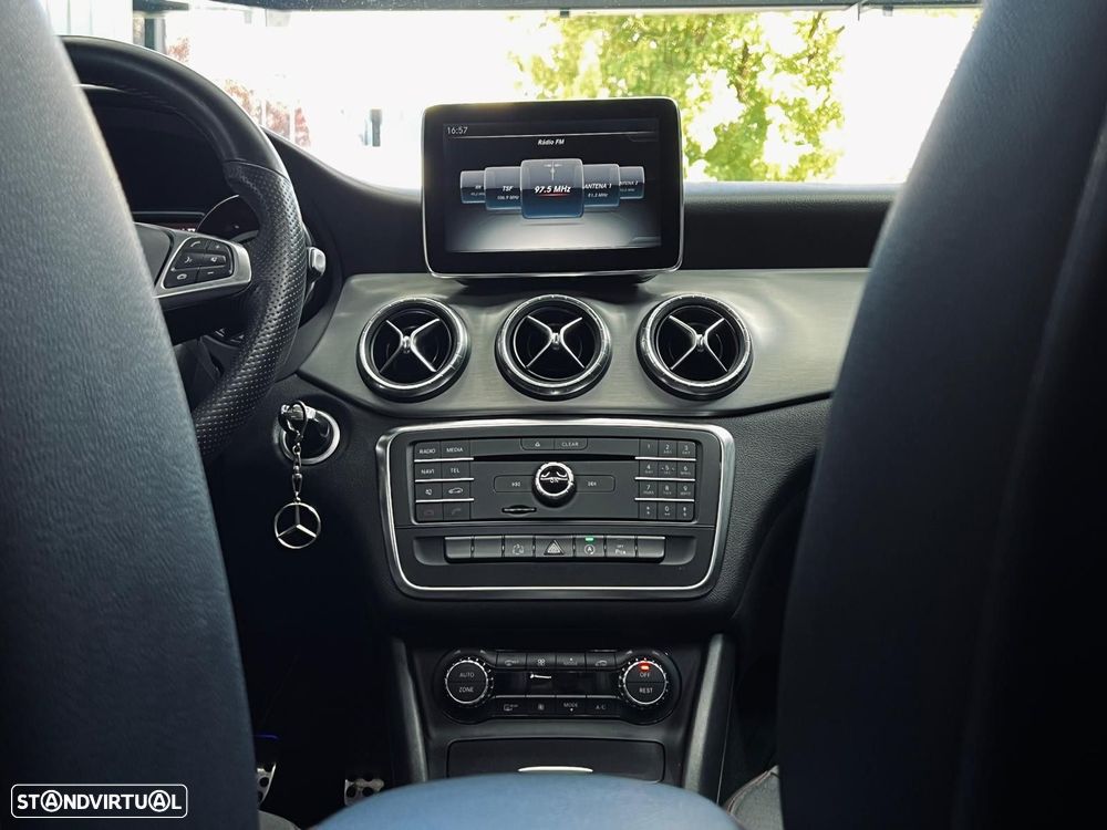 Mercedes-Benz CLA 220 CDI AMG Line Aut. - 26