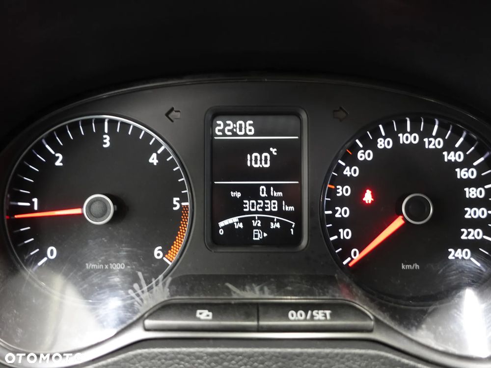 Volkswagen Polo 1.6 TDI Trendline - 32