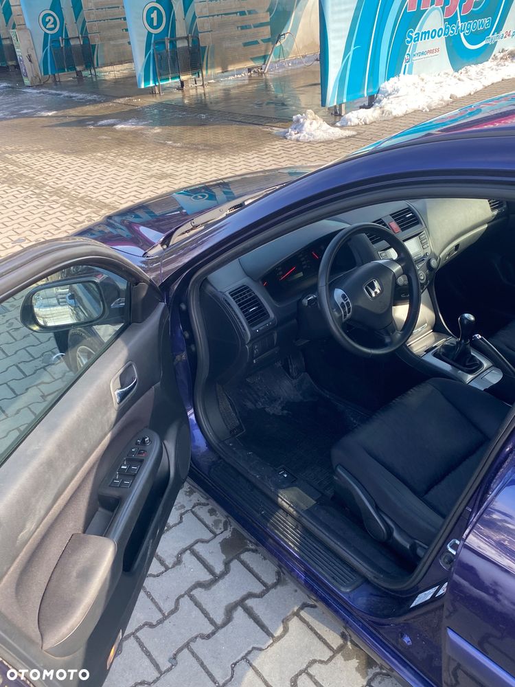 Honda Accord 2.0 Executive - 10