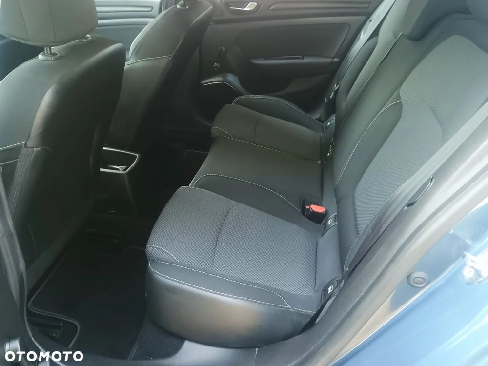 Renault Megane ENERGY TCe 100 LIFE - 11