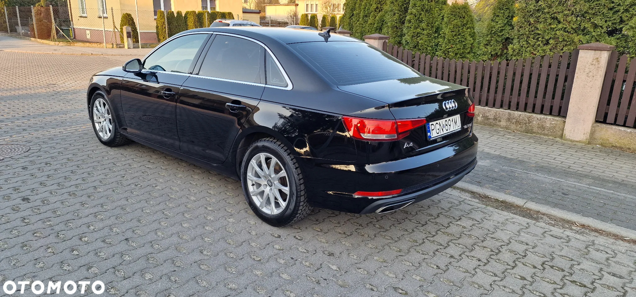 Audi A4 35 TFSI S tronic - 4