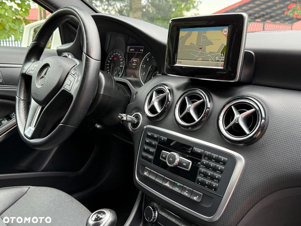 Mercedes-Benz Klasa A 180 (BlueEFFICIENCY) Style - 24