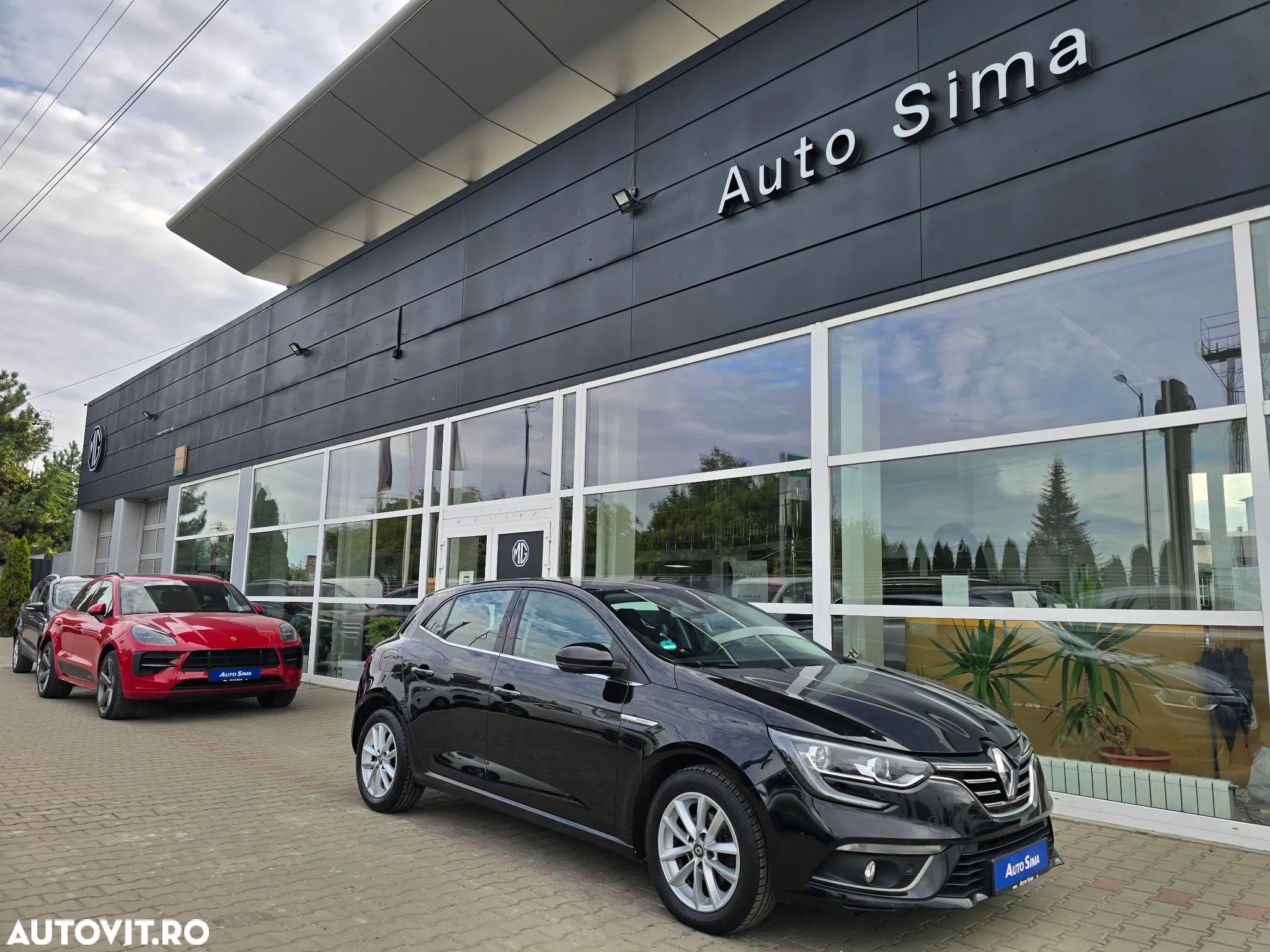 Renault Megane - 1