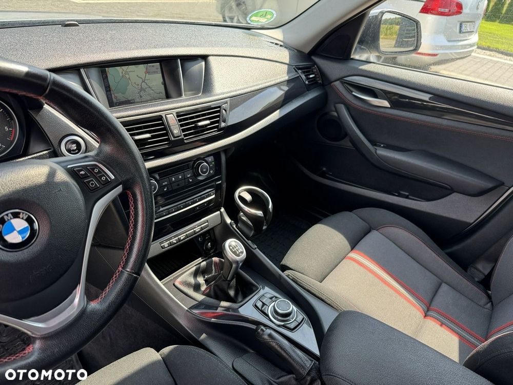 BMW X1 sDrive18d Sport Line - 22