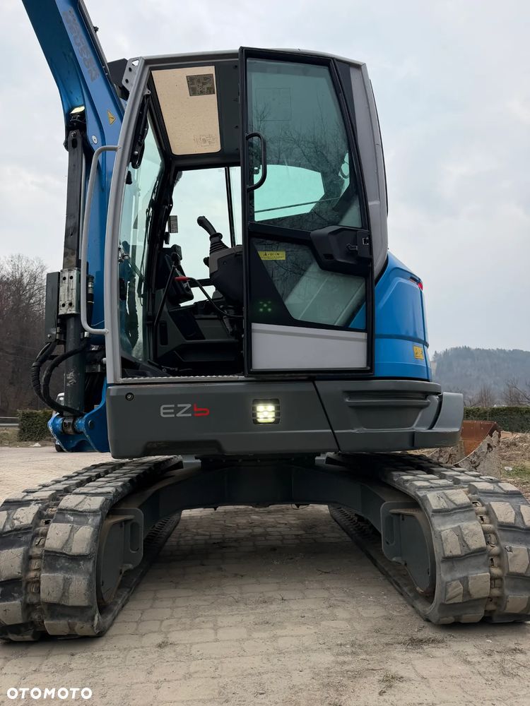 Wacker Neuson EZ50 Koparka Gąsienicowa 5,5 Tony. 2022 rok. 1400 mtg. Jak Nówka z salonu! ani deka luzów czy wycieków! Pochodzi z Gospodarstwa Norweskiego! Aktualne serwisy DEKRA BMWT. 2 łyżki. Silnik PERKINS 4 cyl. 52km. Maszyna Full wypasiona! Bogata wersja Norweska! Klima. Radio Usb. Szybkozłącze Hydrauliczne. OKAZJA. Pełny Oryginał historia do sprawdzenia w Wacker autoryzowany! - 21