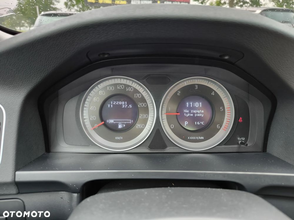 Volvo S60 - 17