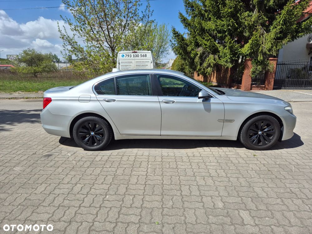 BMW Seria 7 730d - 4