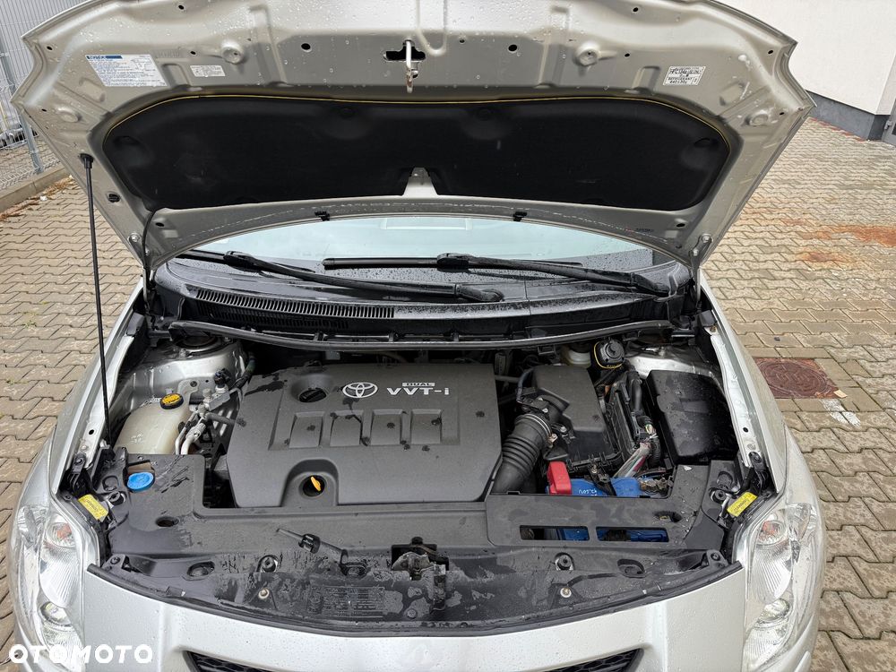 Toyota Auris 1.6 VVT-i Premium MM - 15