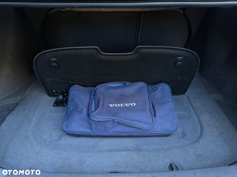 Volvo S40 2.0D Momentum - 22