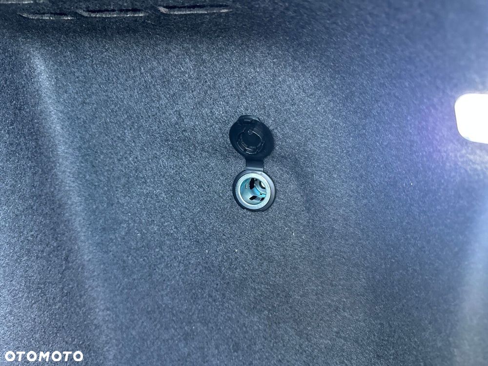 Volkswagen Golf Variant 2.0 TDI - 29