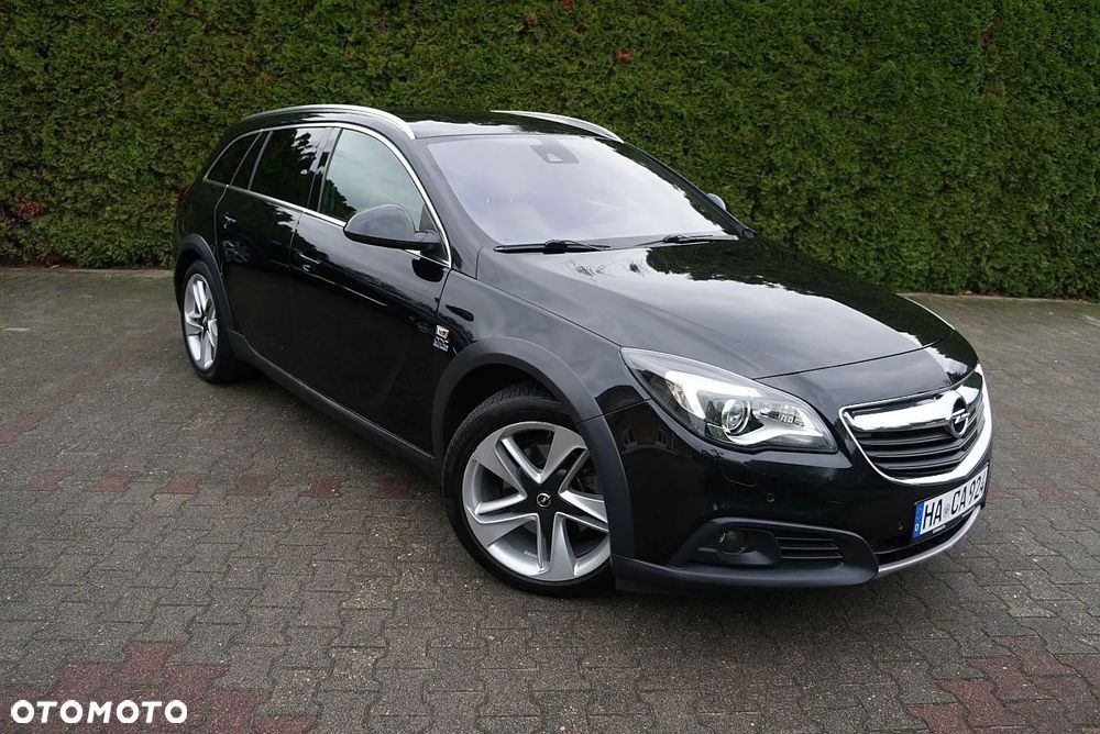 Opel Insignia 2.0 Bi Turbo CDTI 4x4 Country Tourer - 4