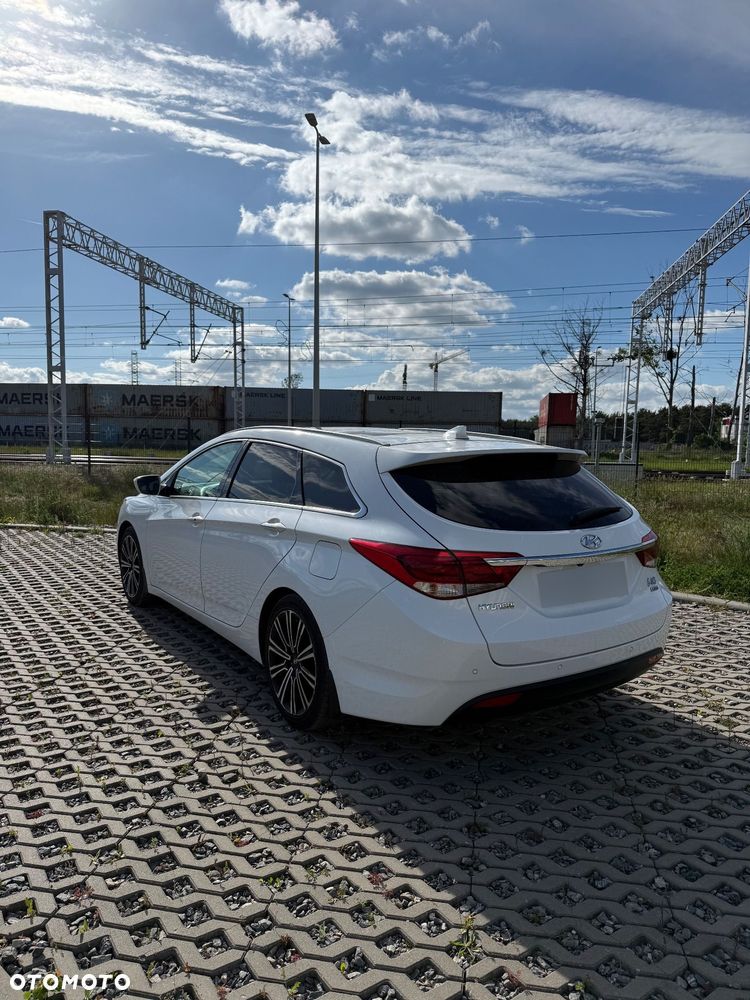 Hyundai i40 1.7 CRDi BlueDrive Premium DCT - 3