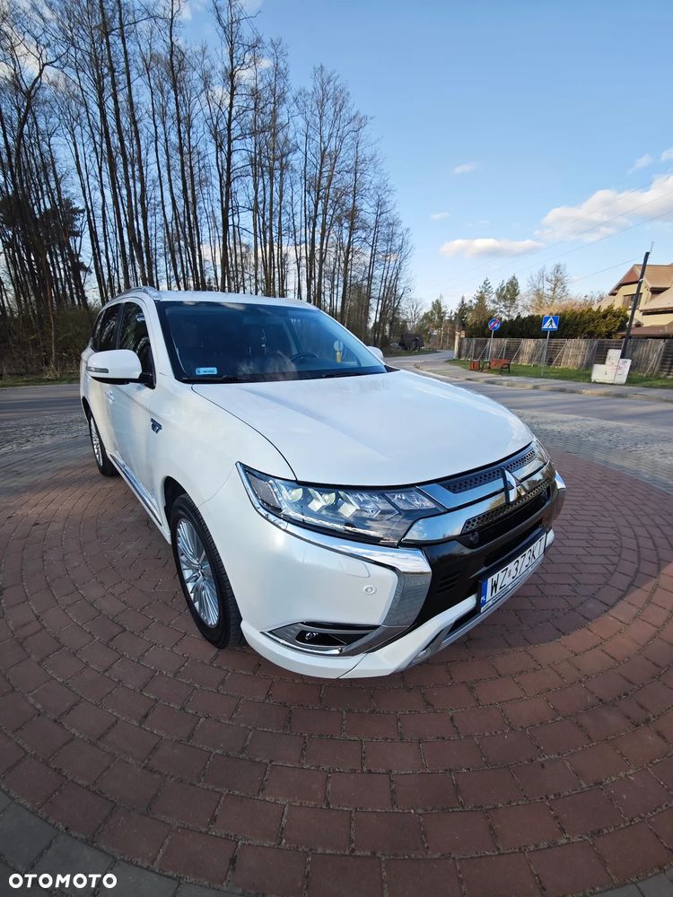 Mitsubishi Outlander Instyle - 17
