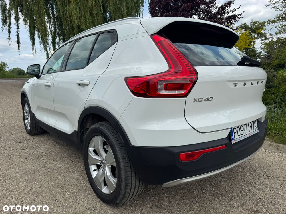 Volvo XC 40 - 18
