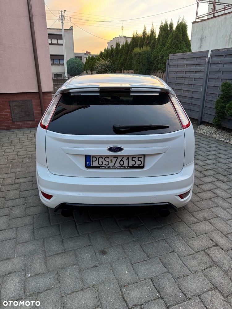 Ford Focus ST - 4