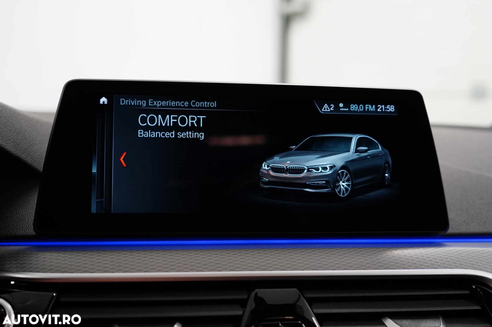 BMW Seria 5 520d xDrive AT - 36