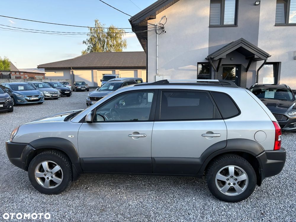 Hyundai Tucson 2.0 CRDi VGT 2WD GLS - 8
