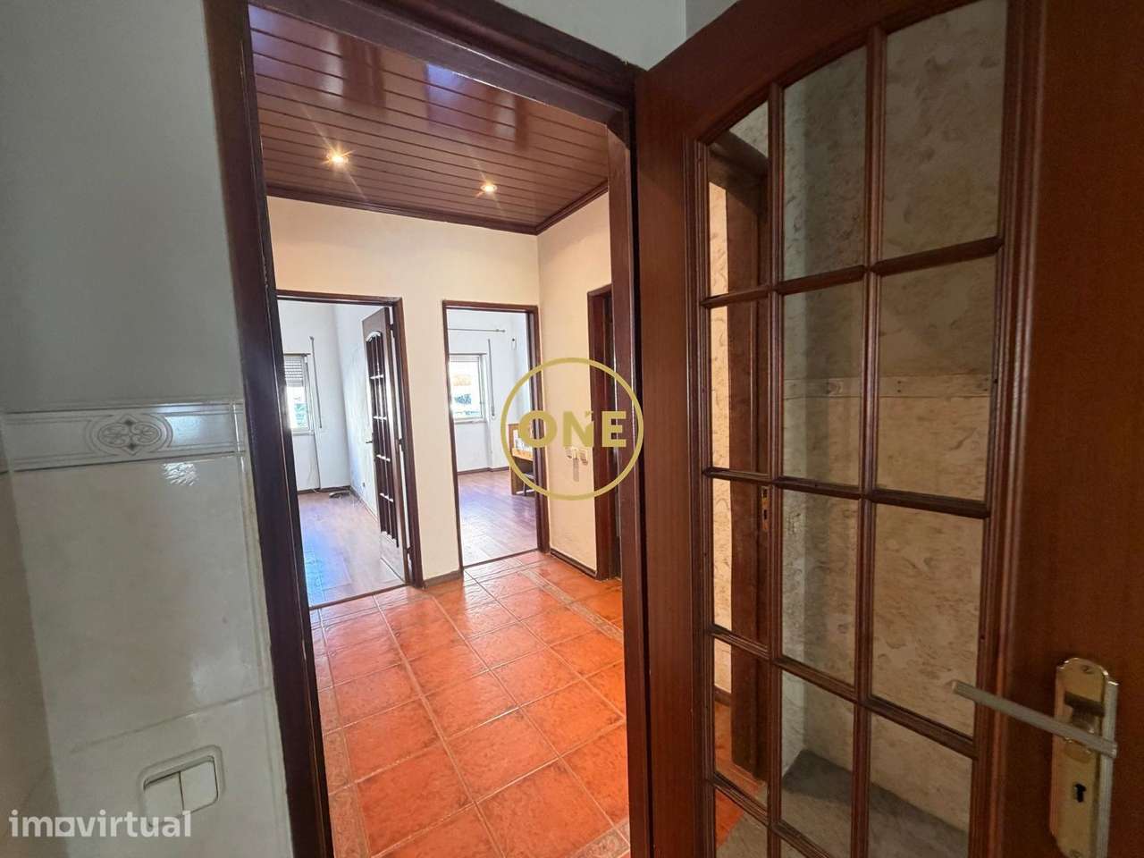 T2 Baixa da Banheira  totalmente remodelada - Grande imagem: 4/17