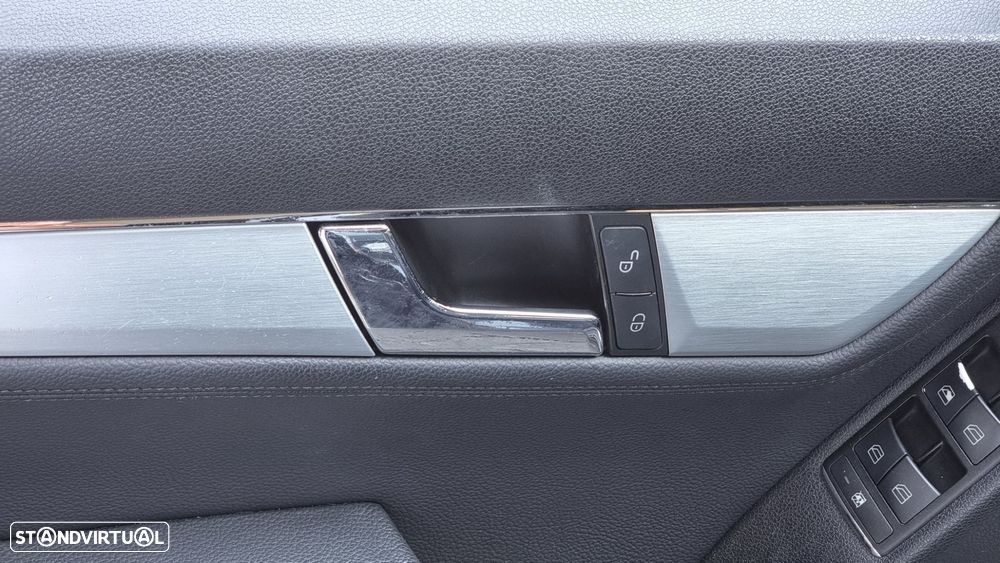 Mercedes-Benz C 250 CDi Avantgarde BlueEfficiency - 20