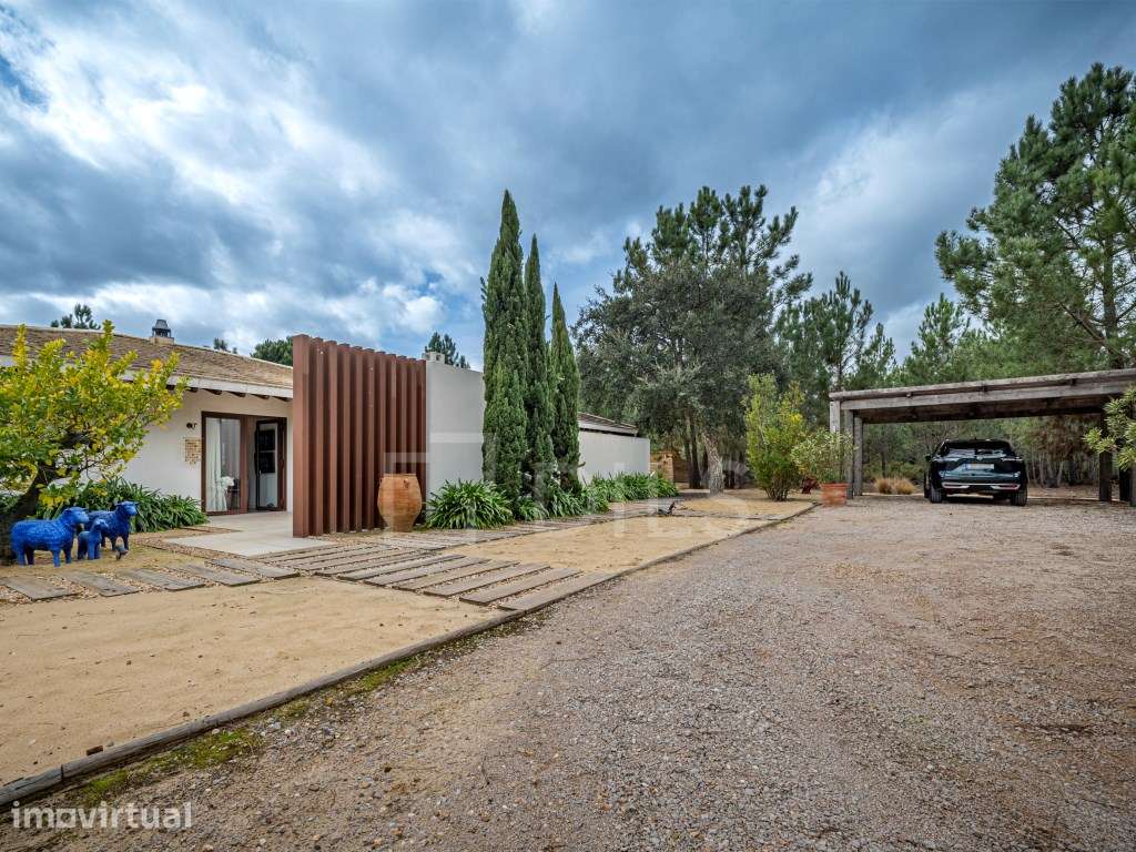 Moradia T3, com piscina e jardim privativo em Grândola - Grande imagem: 3/32