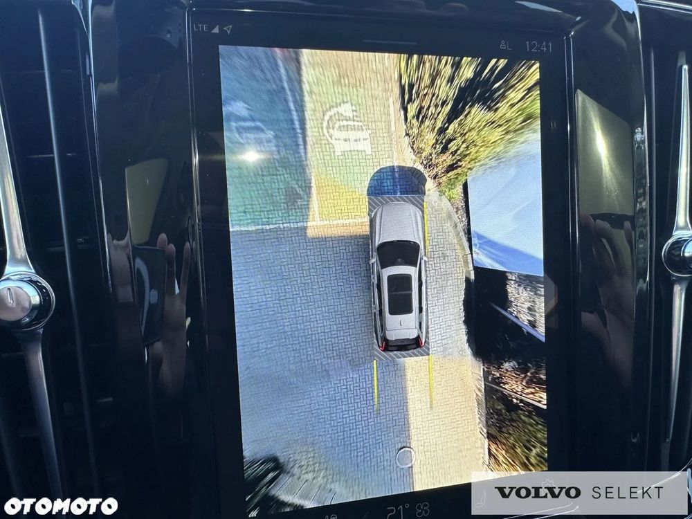 Volvo V90 Cross Country B5 B AWD Ultimate - 25