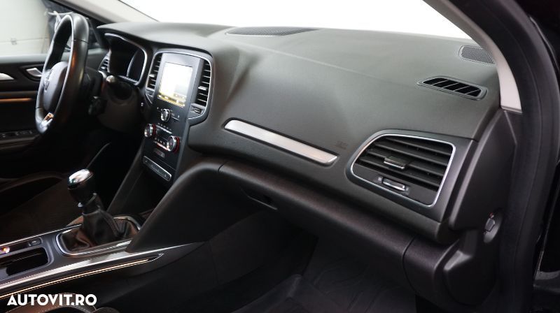 Renault Megane TCe GPF Intens - 12