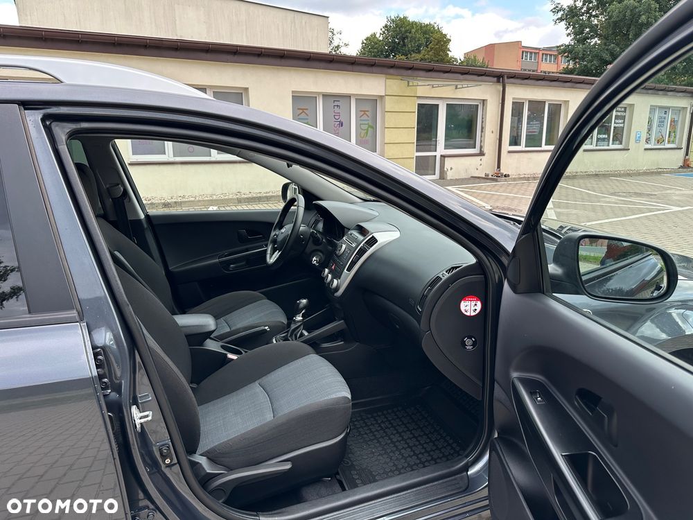 Kia Ceed 1.6 Optimum + - 16