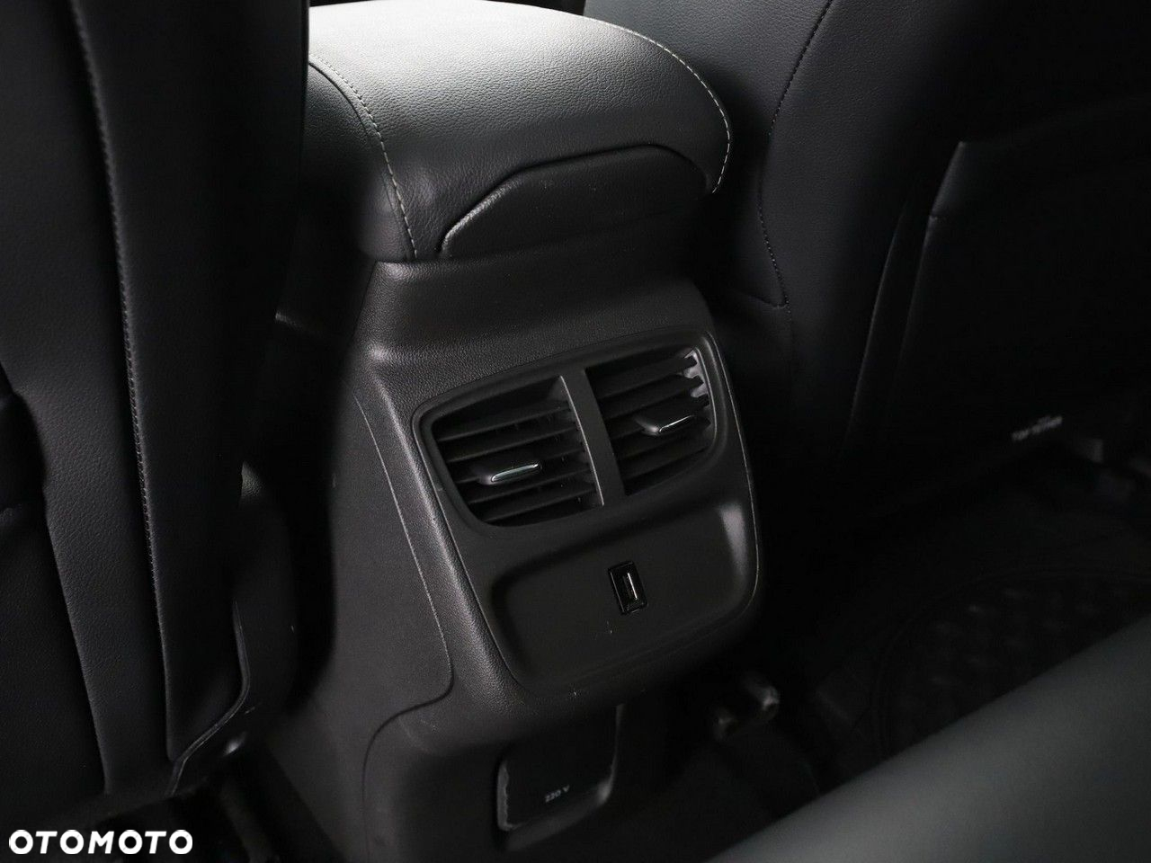 Opel Grandland X Plug-in-Hybrid4 1.6 DI Start/Stop INNOVATION - 36